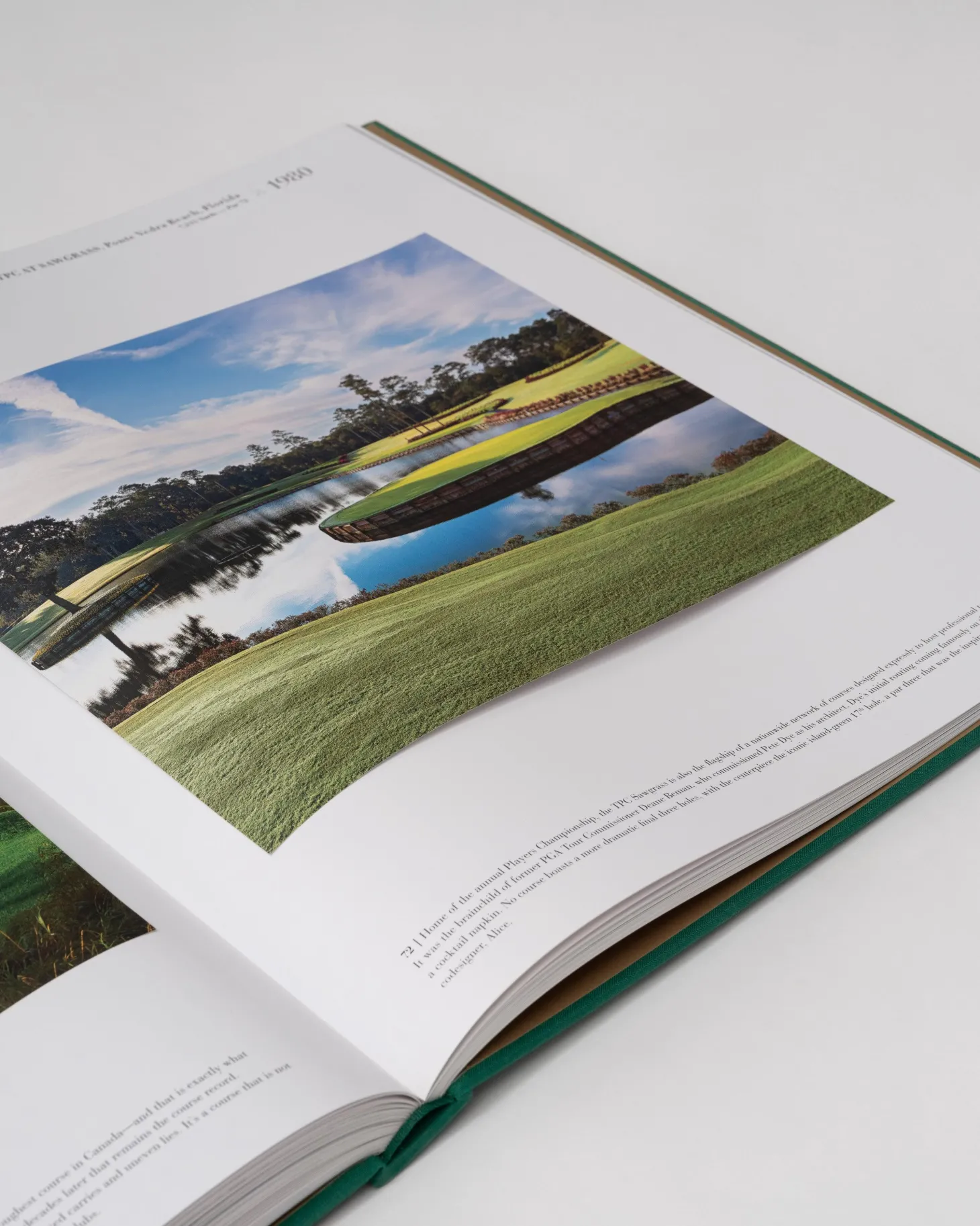 ASSOULINE Sports & Cars|Golf: The Impossible Collection