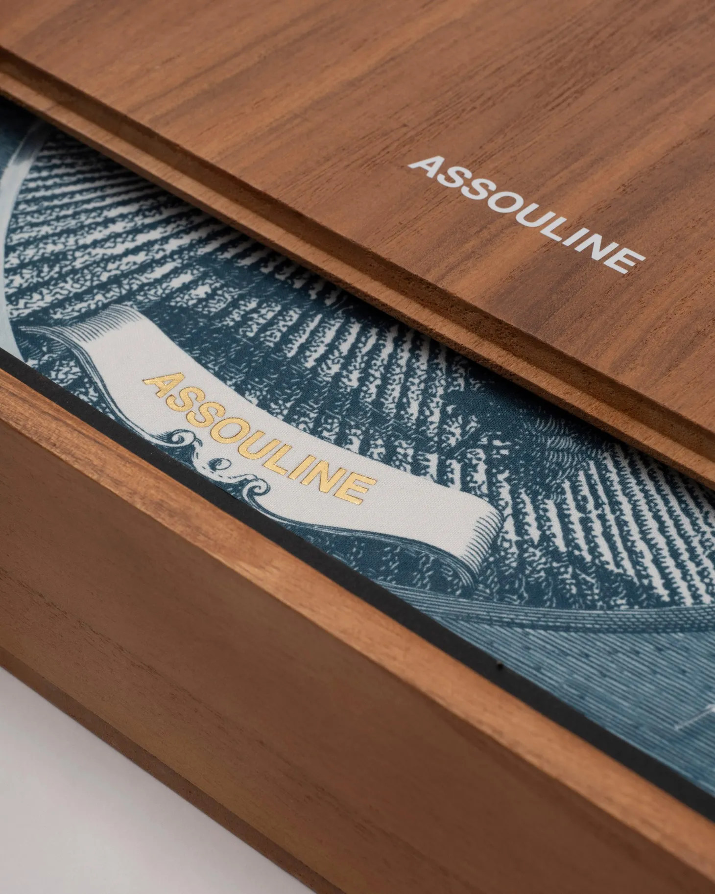 ASSOULINE Food & Drink|The Impossible Collection of American Wine